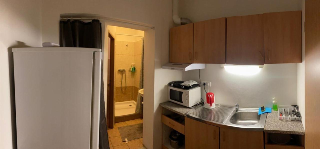 Apartmans V Arealu Vlnena Brno Exterior photo